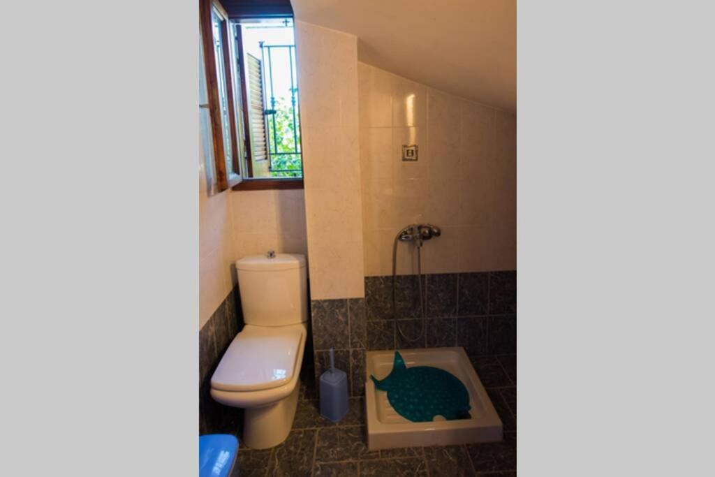 Kelly'S Villa In Stoupa Neokhorion  Exterior foto